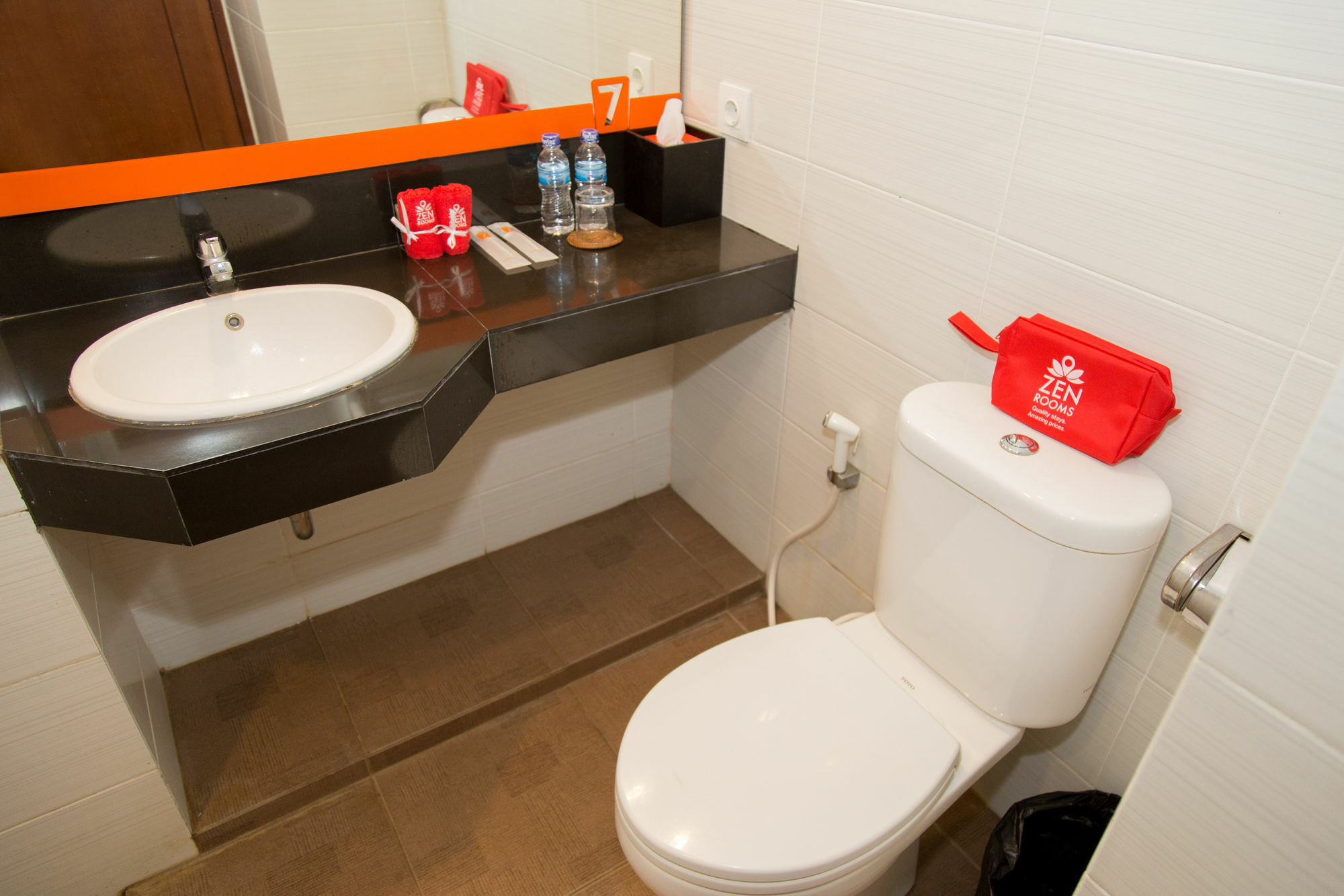 Zen Kuta Sunset Road 2 Hotel 3*