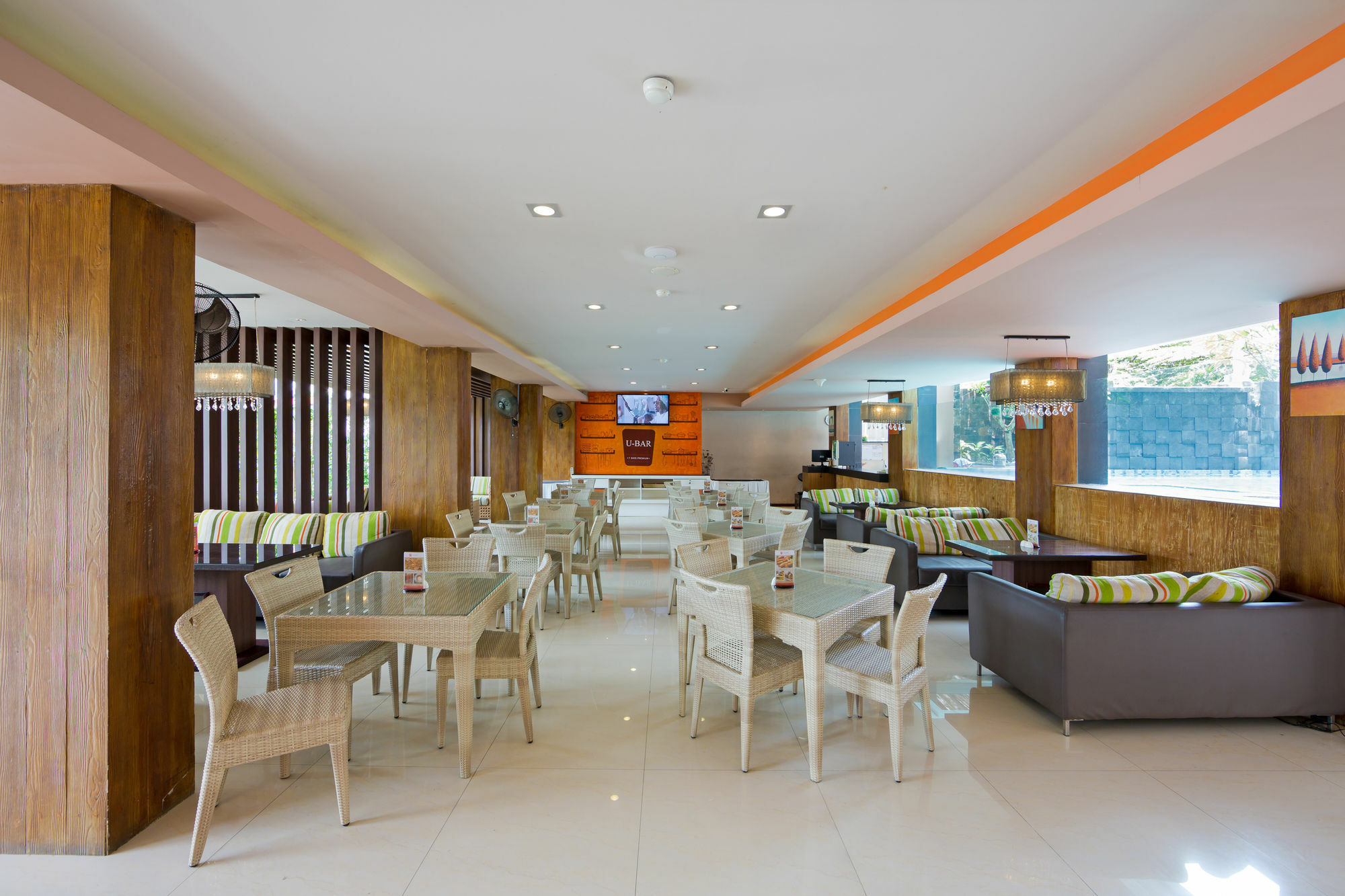 Hotel Zen Kuta Sunset Road 2 3*